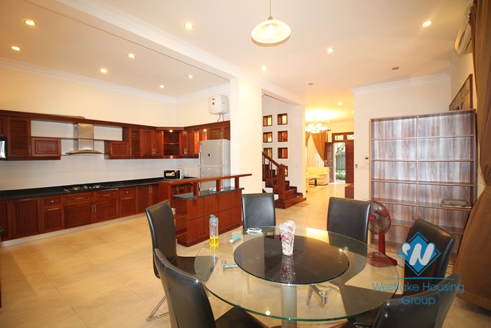 Luxury villa for rent in C Ciputra, Tay Ho, Ha Noi